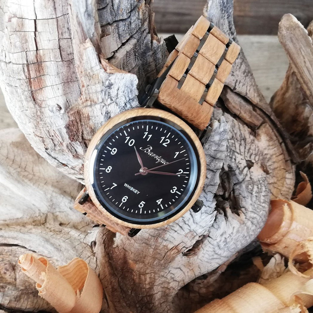 Whisky Black Wooden Men